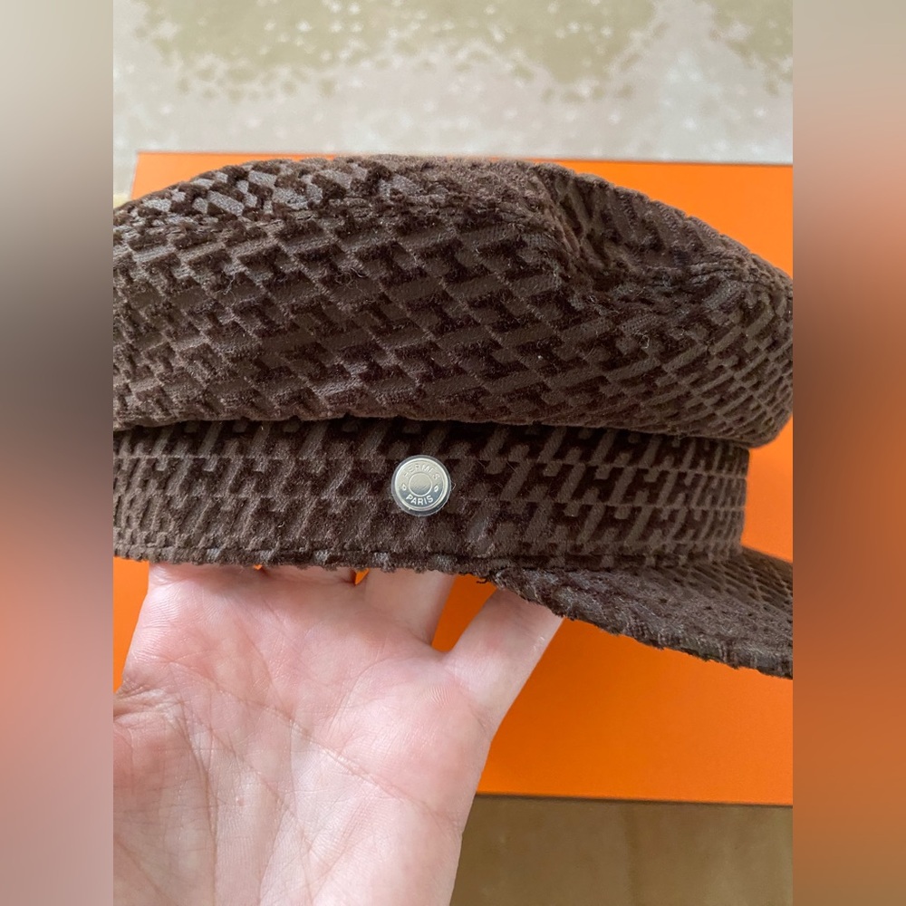 Hermes Vauban Velvet Hat - Picture 4 of 7